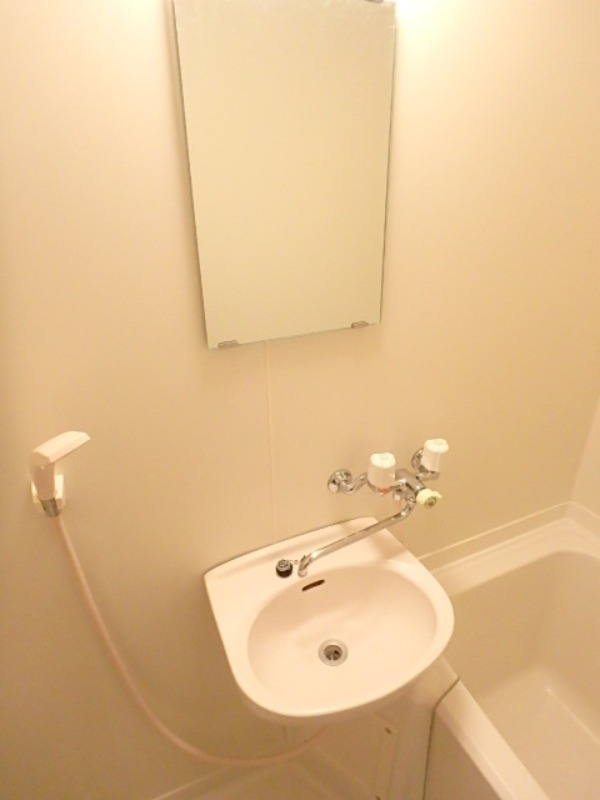 洗面設備　図面と現状に相違がある場合には現状を優先．．．