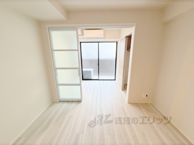 居室・リビング　洋室