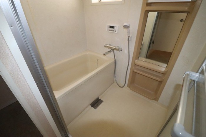 バス・シャワールーム　別号室の写真です