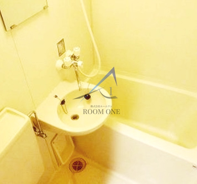 バス・シャワールーム　お風呂です。