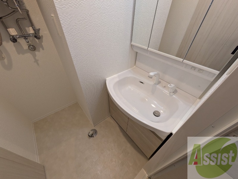 洗面設備　シャンプードレッサーで身支度もラクラクです！