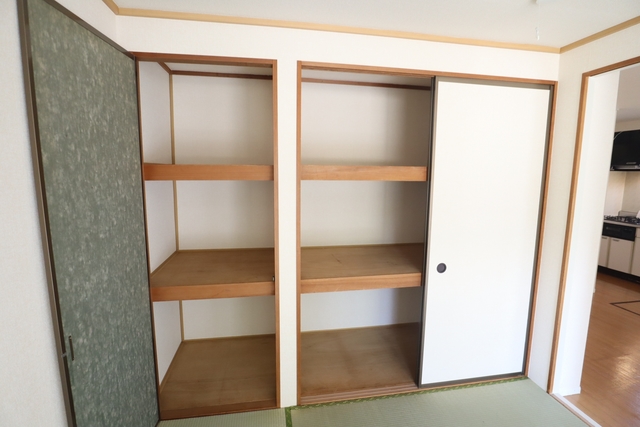 収納　※同物件別部屋写真です。現況優先です