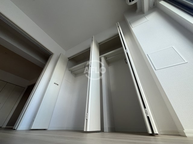 収納　スプランディッド上本町WESTII　収納