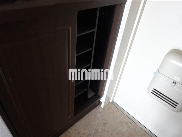 収納　下駄箱です。