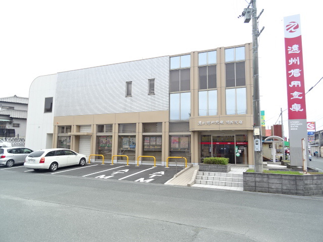 銀行　遠州信用金庫　湖西支店（銀行）まで578m