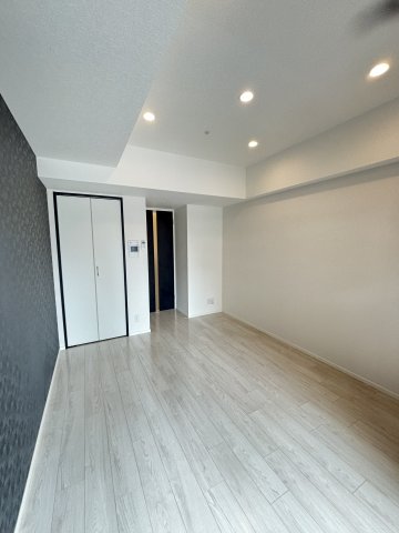 地下鉄御堂筋線 西中島南方駅 徒歩7分 12階建 築6年の内装写真