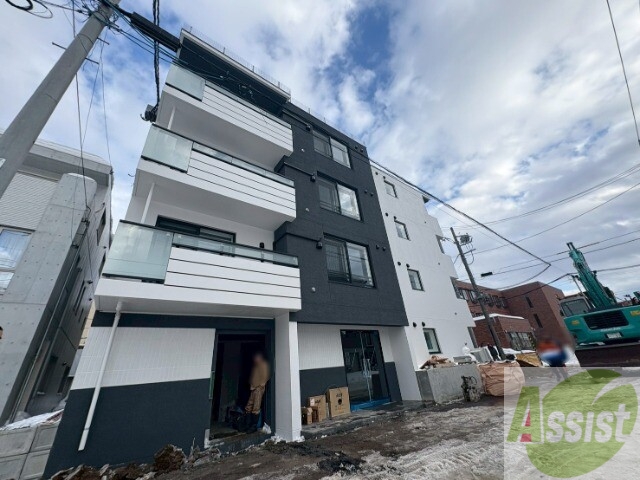 建物外観　札幌市中央区南九条「ｌａ　ｍａ*ａｎａ旭山公園通」
