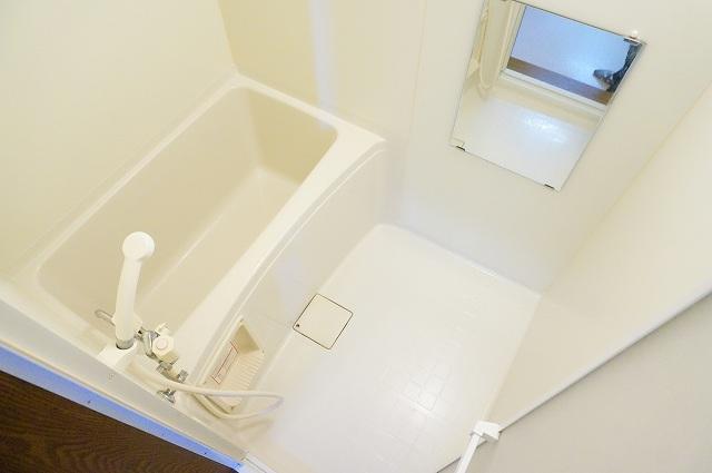 バス・シャワールーム　浴室