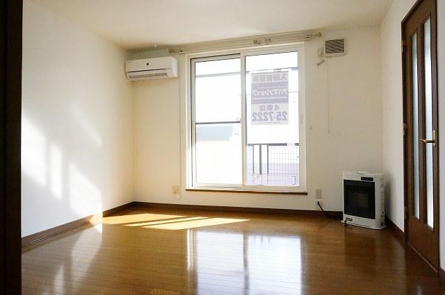 居室・リビング　リビング１