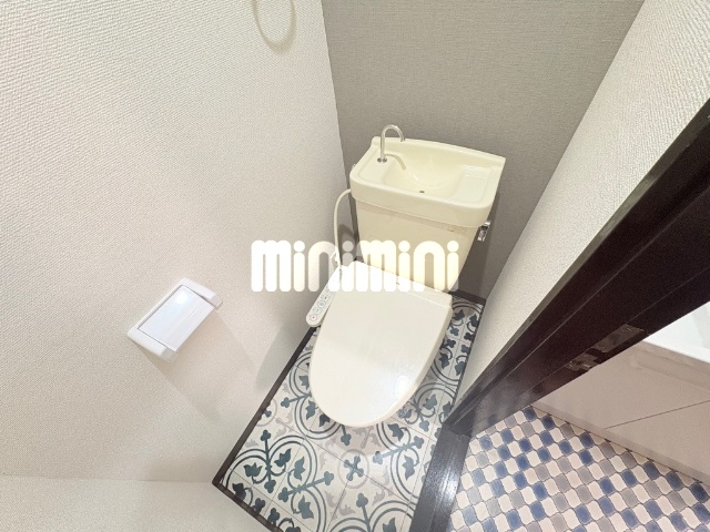 トイレ　清潔感のあるトイレです