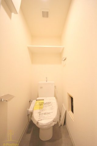 トイレ　プレサンス福島ミッドエル