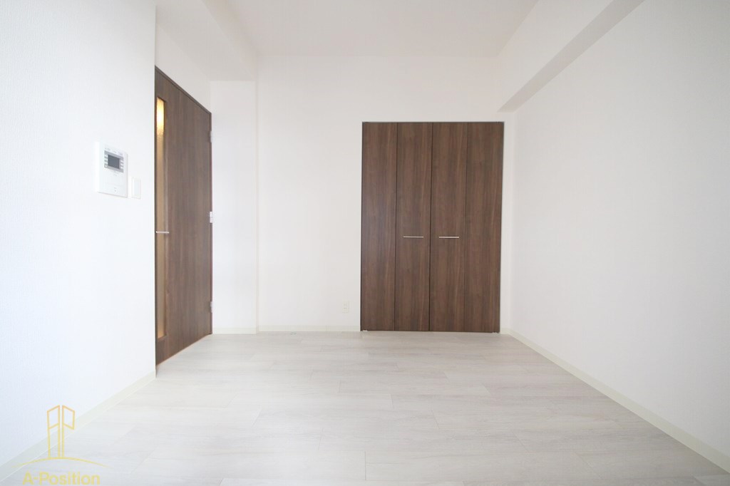 居室・リビング　スプランディッド難波元町DUE