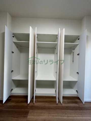 収納　クレストコート西巣鴨