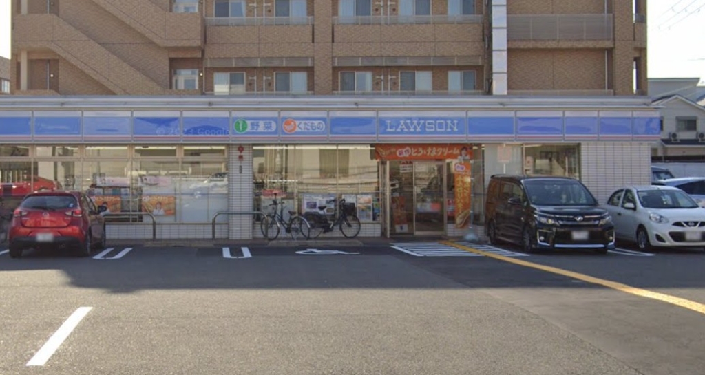 コンビニ　ローソン 東大阪寺前町1丁目店（コンビニ）まで376m