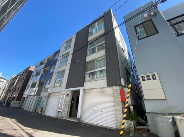 建物外観　札幌市中央区北六条西「ラフィネ北円山」