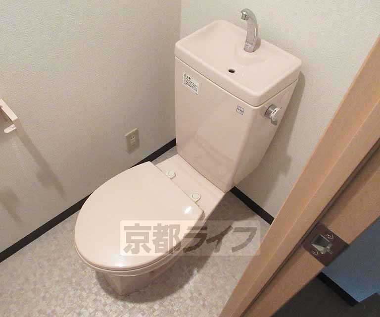 トイレ　清潔感のあるトイレです！