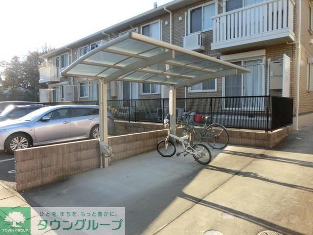 その他共有部分　屋根付き駐輪場