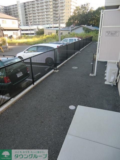 眺望　広々専用テラスあります