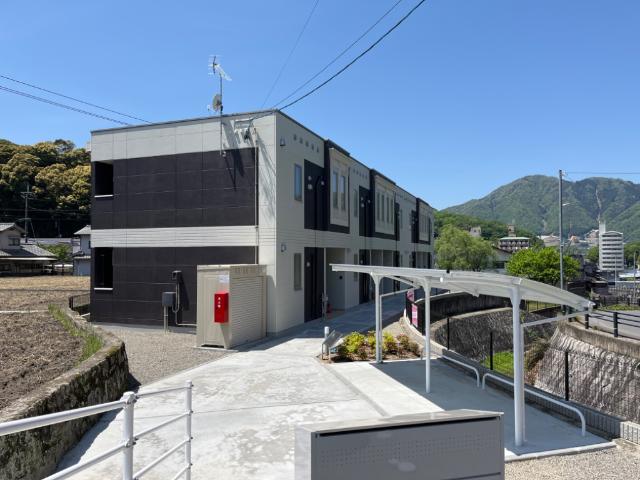 建物外観　外観写真（昼）