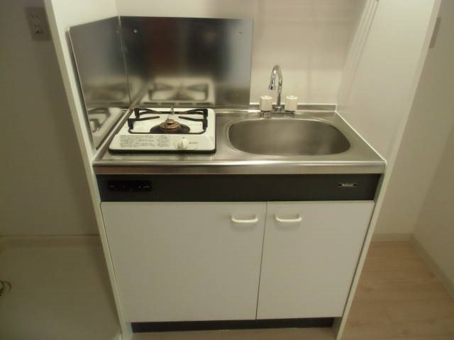 キッチン　※別のお部屋の写真です。