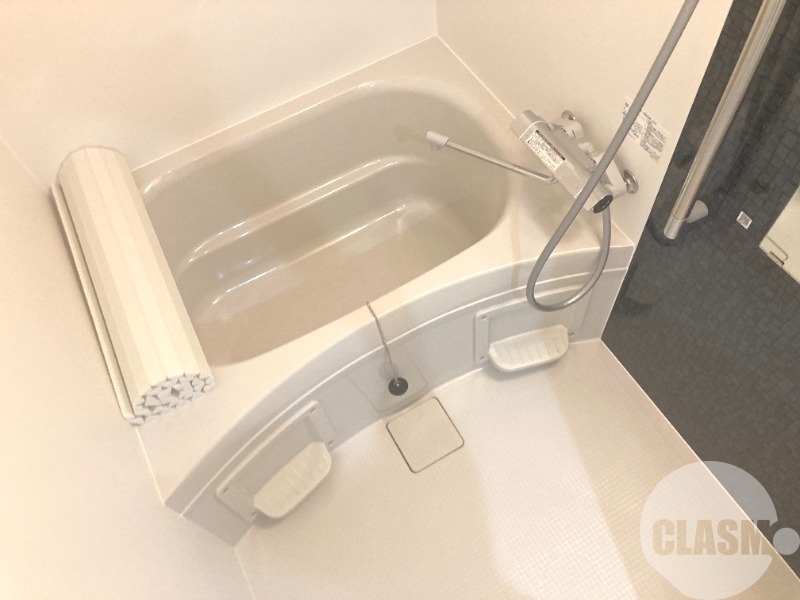 バス・シャワールーム　浴室乾燥機付きバス♪