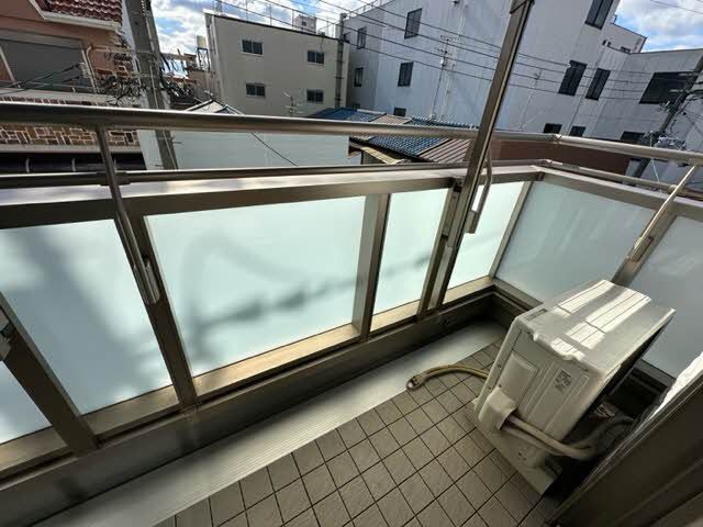 バルコニー　バルコニー