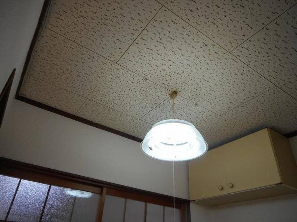 その他設備　照明器具