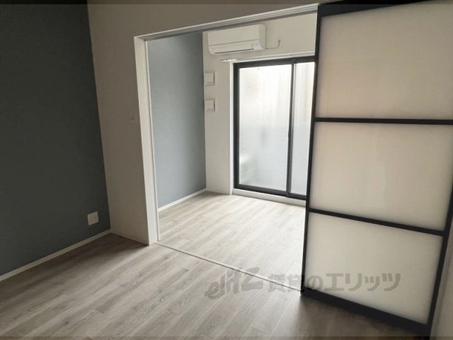 居室・リビング　洋室