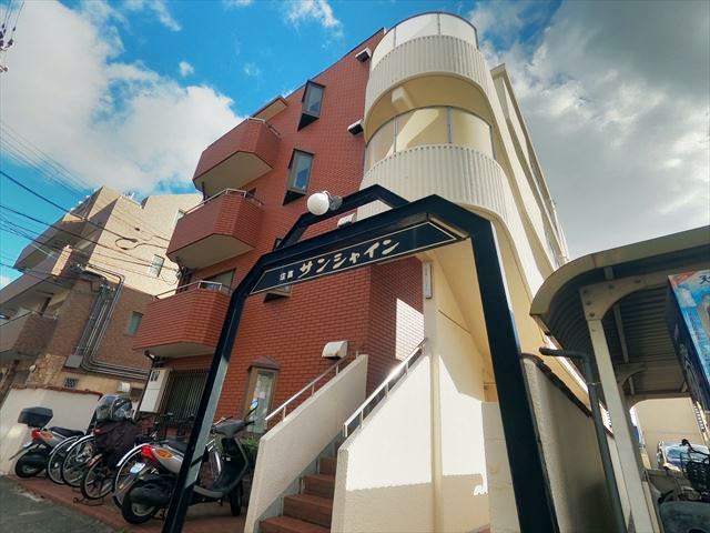 建物外観　ＪＲ・阪神線利用可能の好立地。