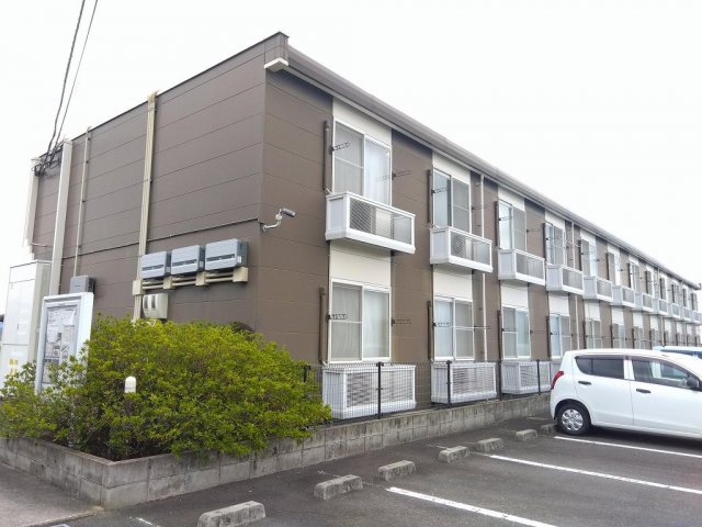 レオパレスカワシマの外観写真