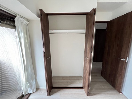 収納　※別の部屋の写真です