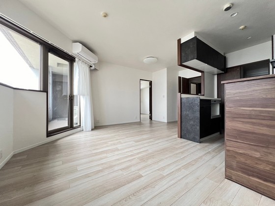 居室・リビング　※別の部屋の写真です