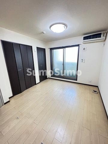 その他部屋・スペース　落ち着いて過ごせるお部屋なので、寝室にいかがでしょうか
