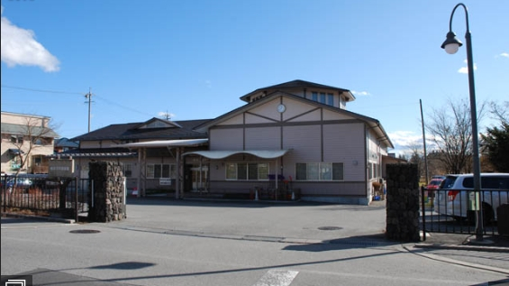 幼稚園・保育園　中保育園（幼稚園・保育園）まで439m