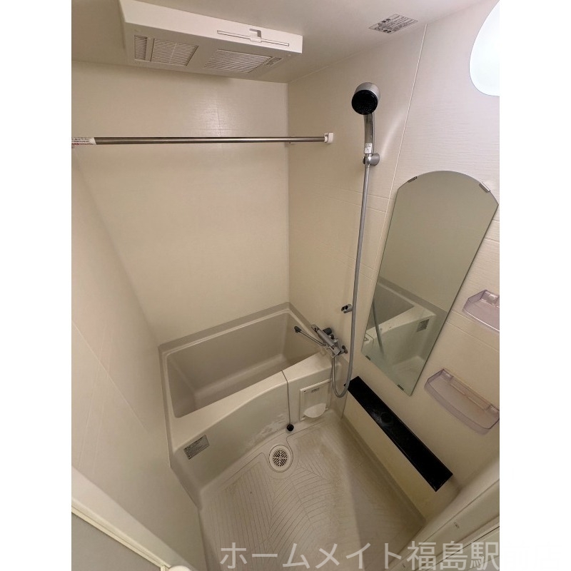 バス・シャワールーム　お引越し無料または家電３点プレゼント！★詳細はスタッフへ