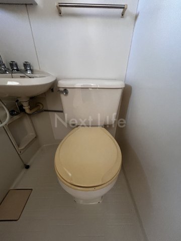 トイレ　コツカハイツ 102