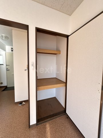 収納　コツカハイツ 102