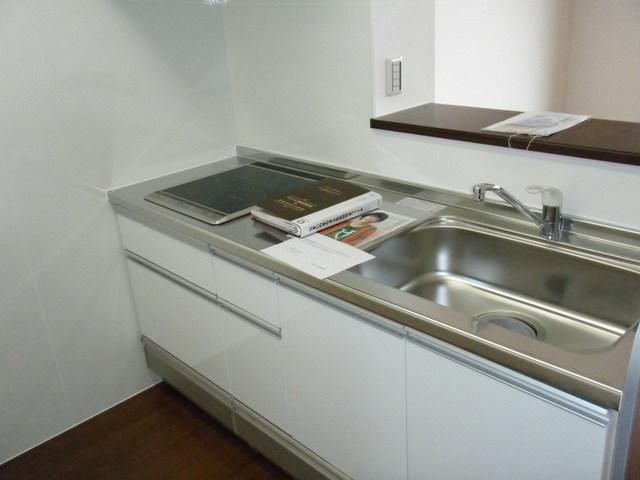 キッチン　ＩＨ式キッチン