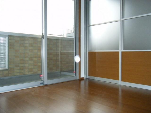 居室・リビング　庭