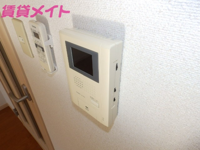 セキュリティ　同型参考写真