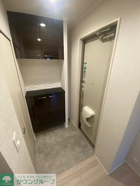 玄関　キッチン