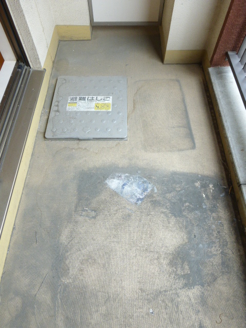 バルコニー　バルコニー