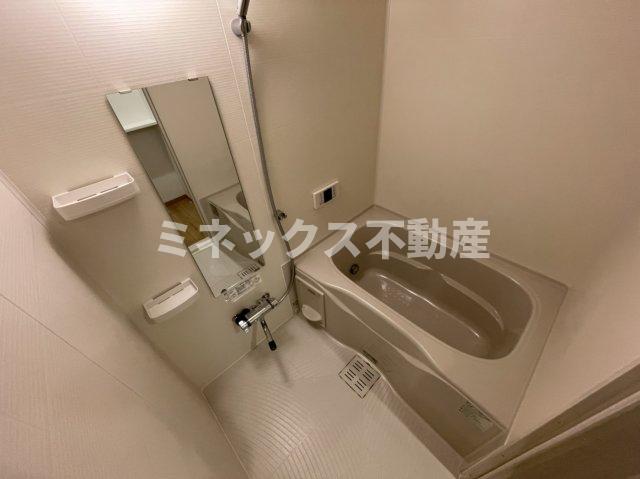 洗面設備　同タイプのお部屋の写真。現況を優先します。