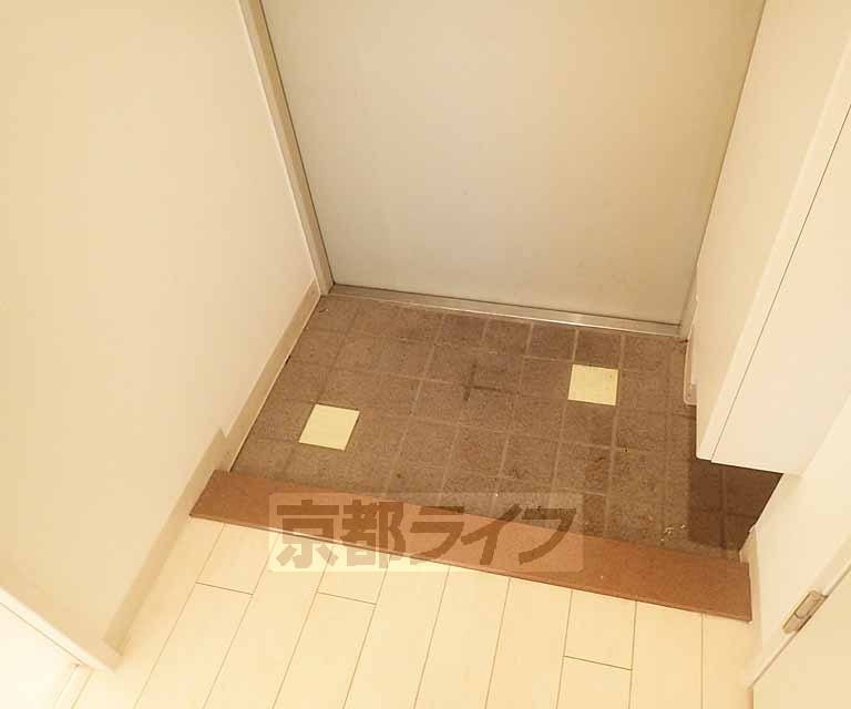 玄関　シューズボックスあります。