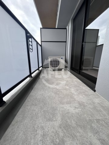 バルコニー　コンフォリア・リヴ新大阪西宮原ソルテラス　バルコニー