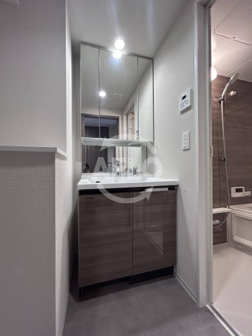 洗面設備　コンフォリア・リヴ新大阪西宮原ソルテラス