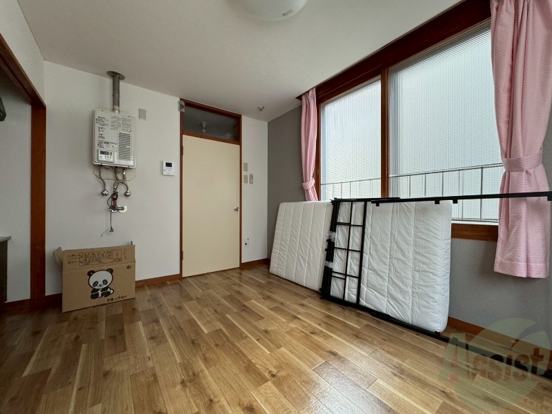 居室・リビング　広くてキレイなお部屋が広がっていて、充実した生活が送れそう。