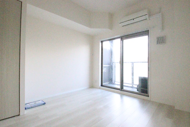 居室・リビング　※別室の参考写真の為、現況優先です。