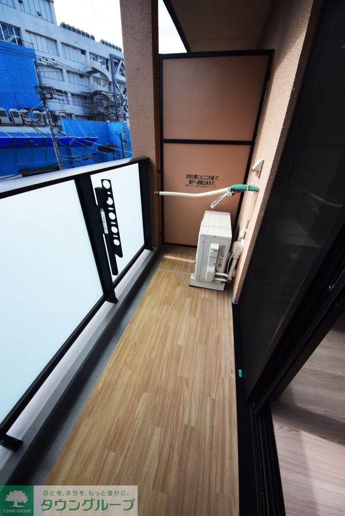 バルコニー　バルコニー