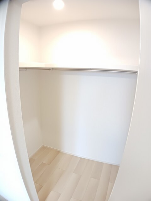 収納　ウォークインクローゼット